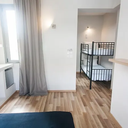 Hotel Myrto 3*
