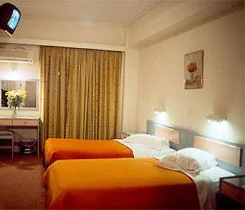 Hotel Myrto 3*