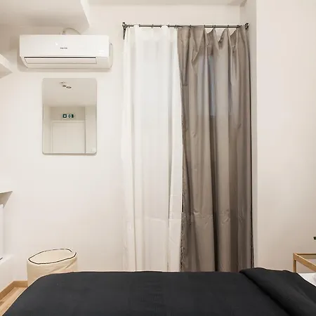Myrto 3* אתונה